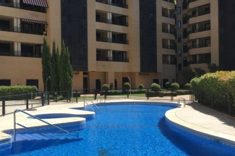 Wohnung in Madrid, Spanien 2 Schlafzimmer, 124 m2 Nr. 76224