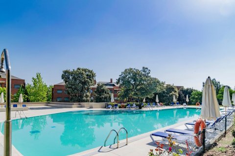 Wohnung in Madrid, Spanien 2 Schlafzimmer, 120 m2 Nr. 76222