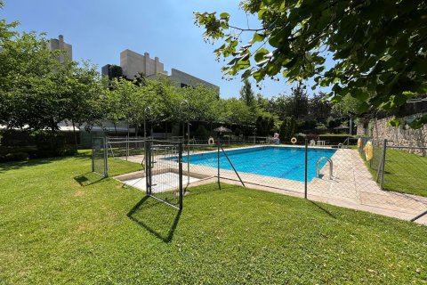 Wohnung in Madrid, Spanien 2 Schlafzimmer, 102 m2 Nr. 76221