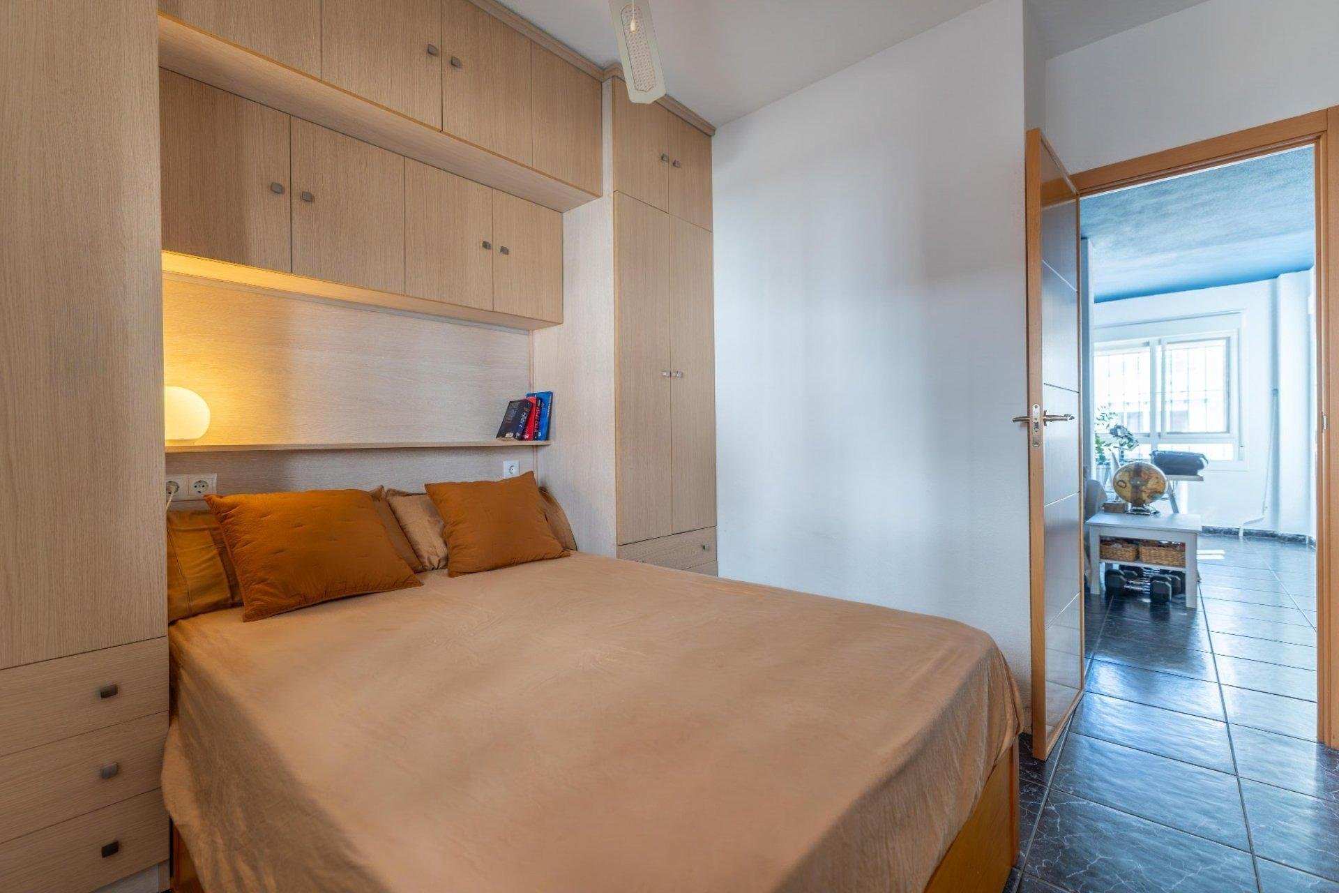 Apartament w Torrevieja, Alicante, Hiszpania 1 sypialnia, 51 mkw. nr 184366
