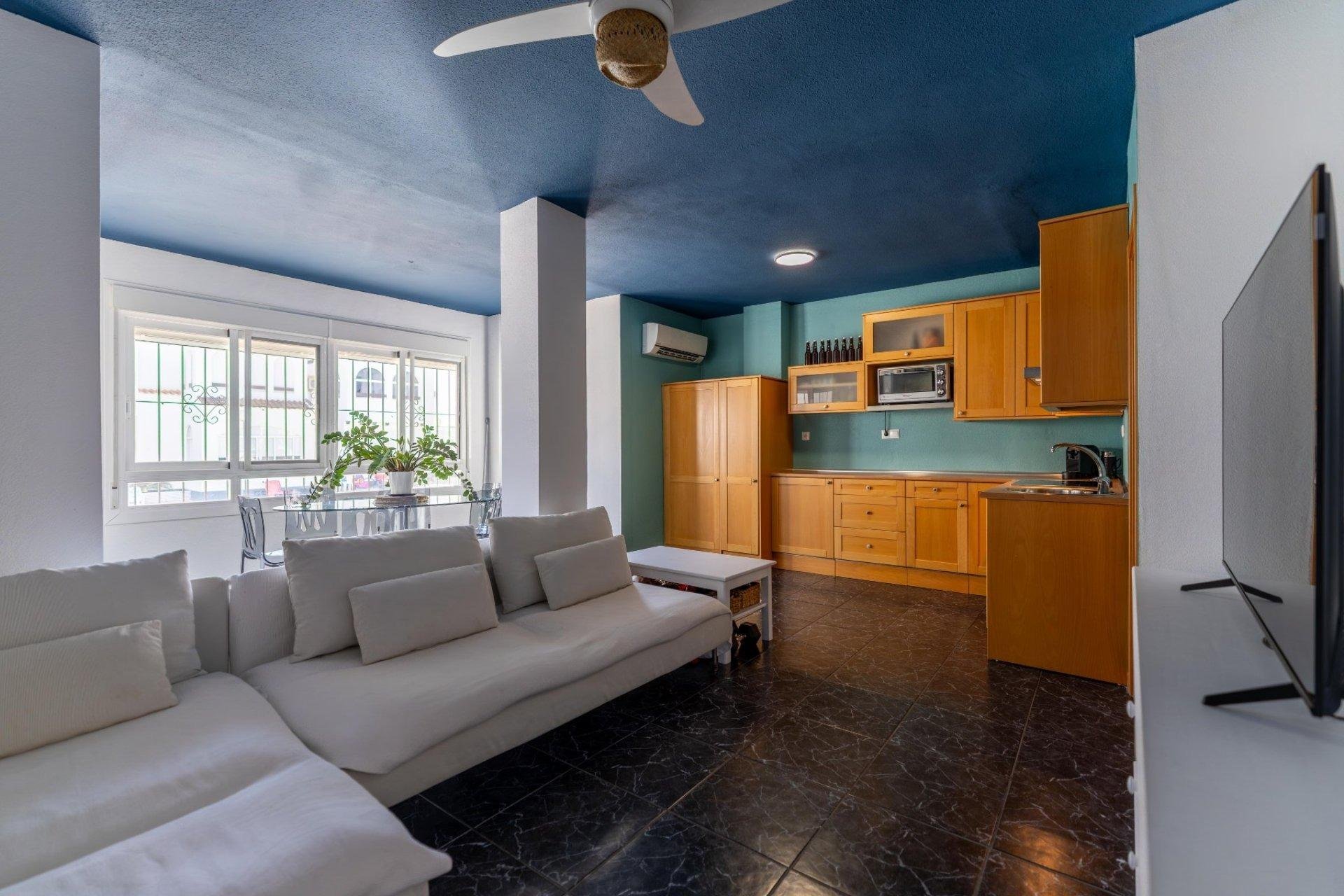 Apartament w Torrevieja, Alicante, Hiszpania 1 sypialnia, 51 mkw. nr 184366