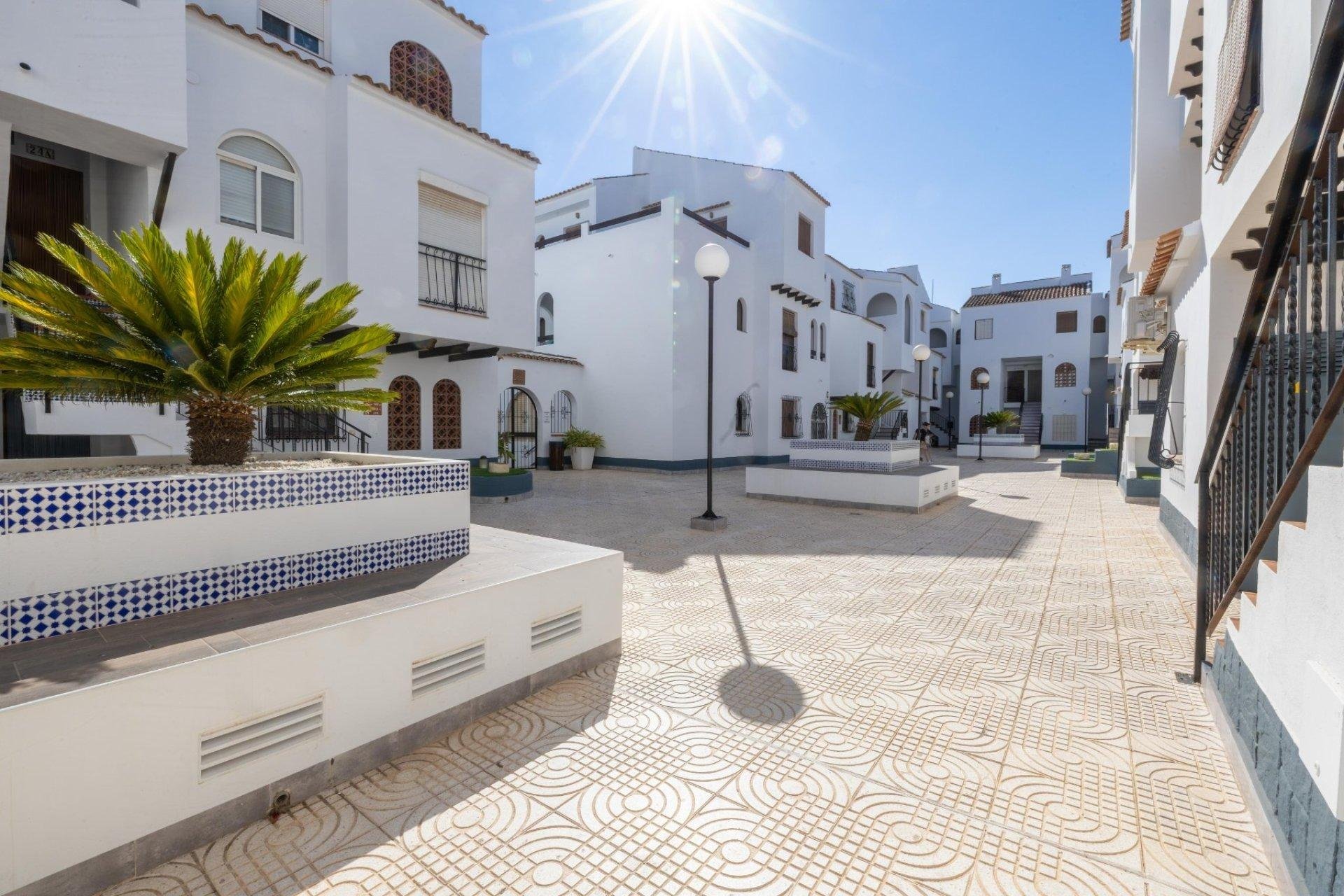 Apartament w Torrevieja, Alicante, Hiszpania 1 sypialnia, 51 mkw. nr 184366