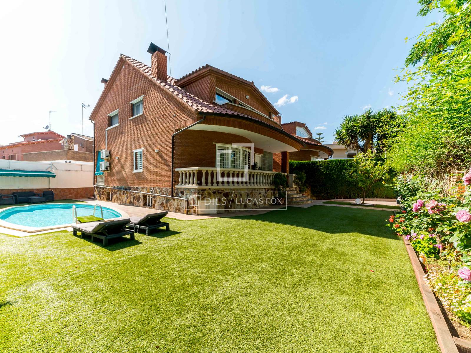 Villa à Viladecans, Barcelona, Espagne 4 chambres, 348 m2 No. 192749