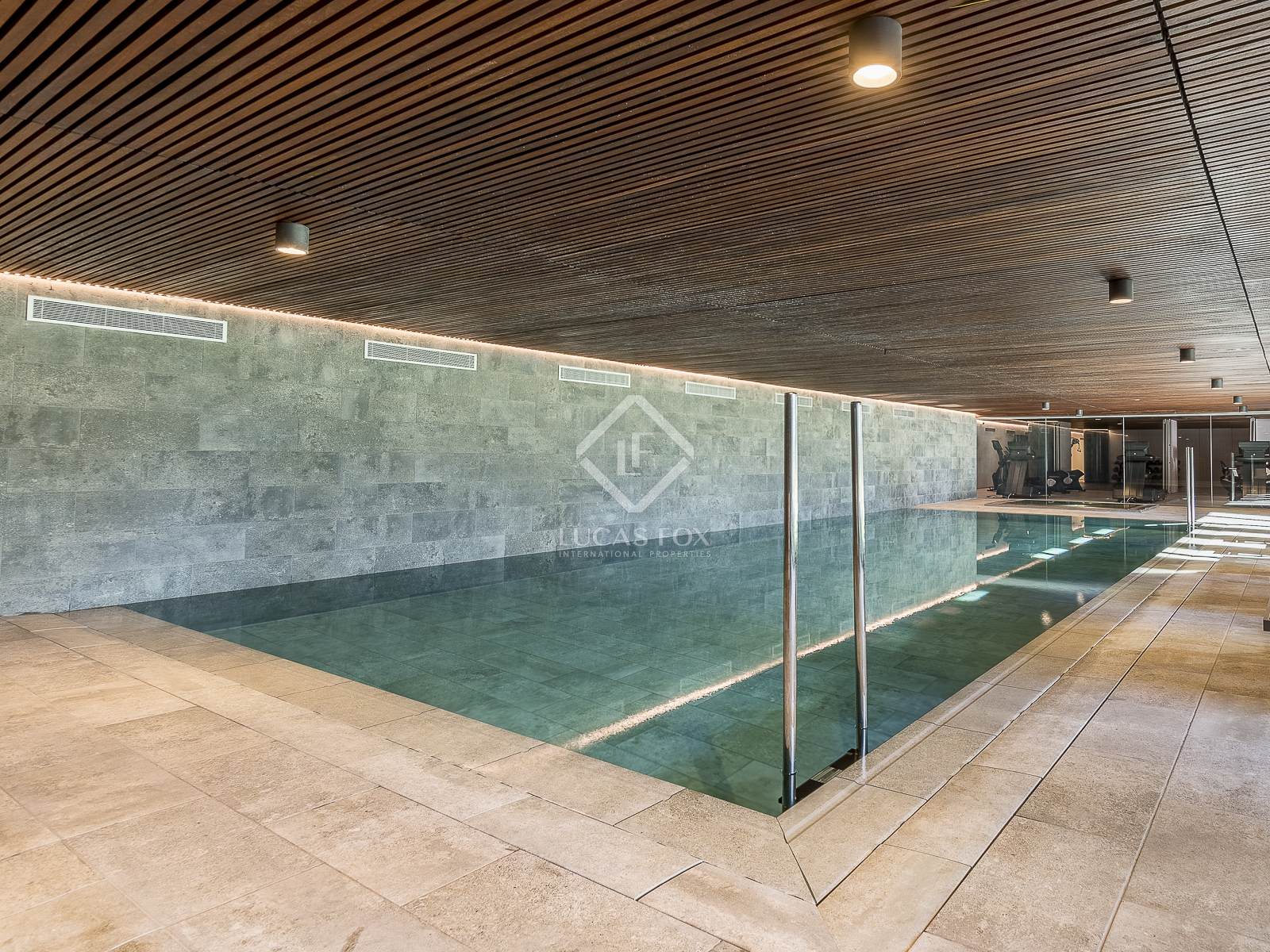 Dzīvoklis Esplugues de Llobregat, Barcelona, Spānijā 2 istabas, 98 m2 Nr. 192748