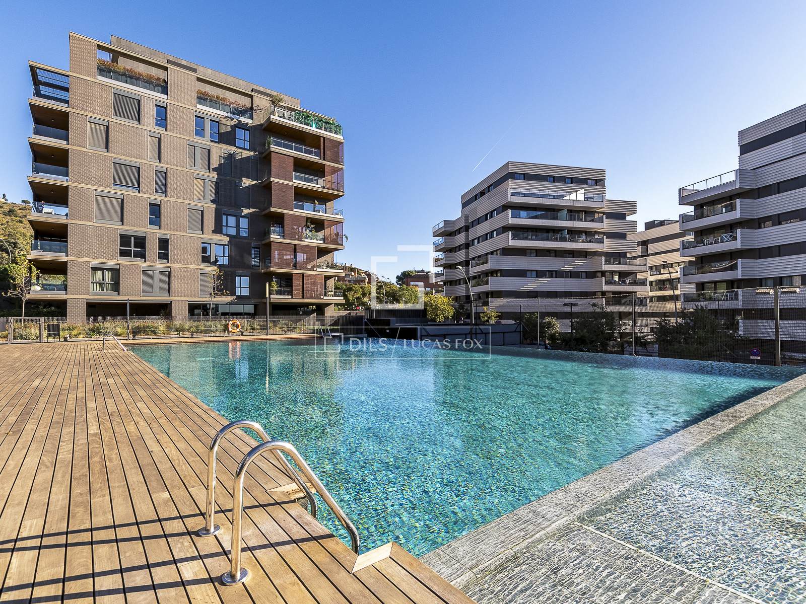 Dzīvoklis Esplugues de Llobregat, Barcelona, Spānijā 2 istabas, 98 m2 Nr. 192748