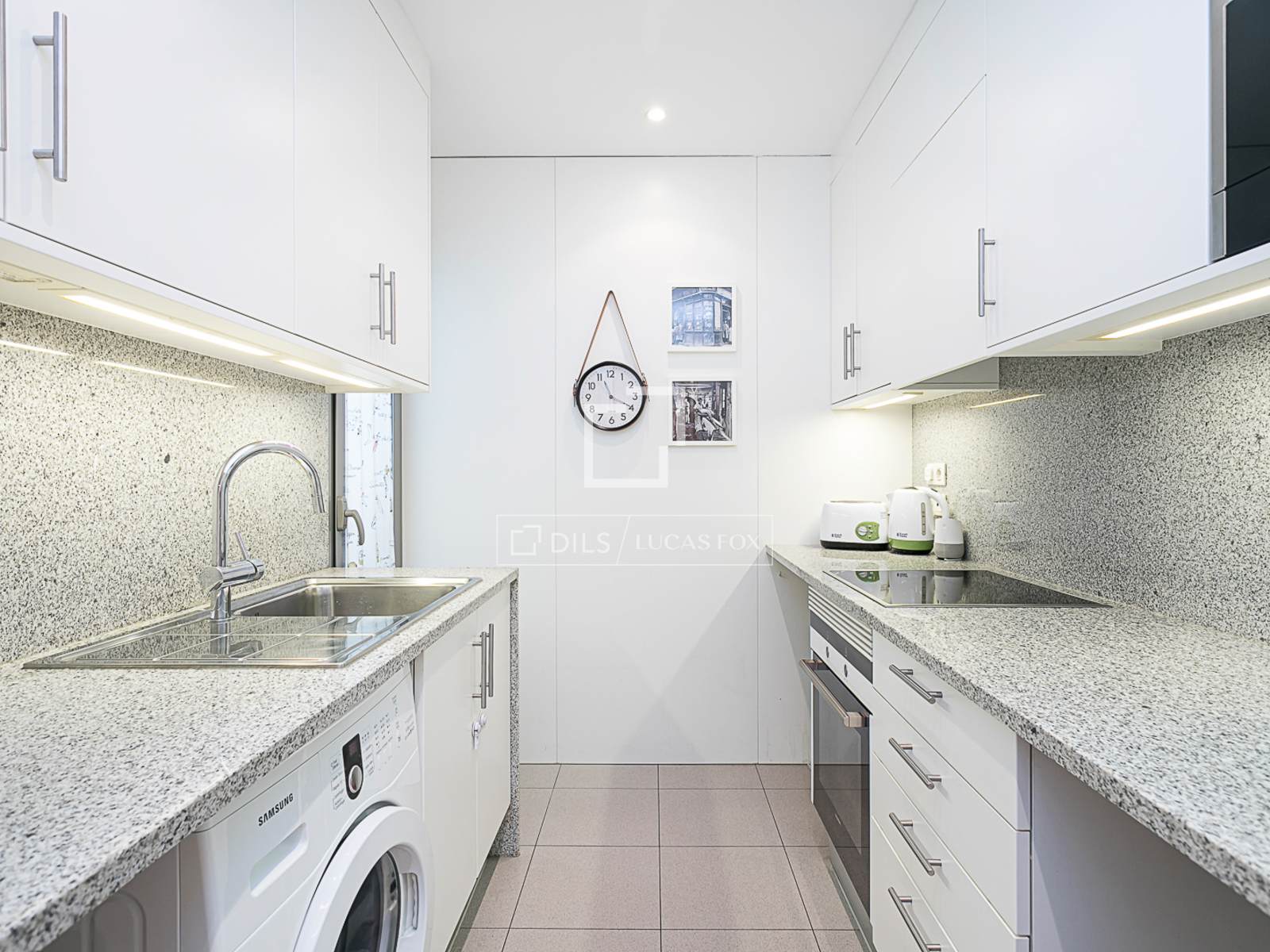 Dzīvoklis Barcelona, Spānijā 3 istabas, 82 m2 Nr. 192745