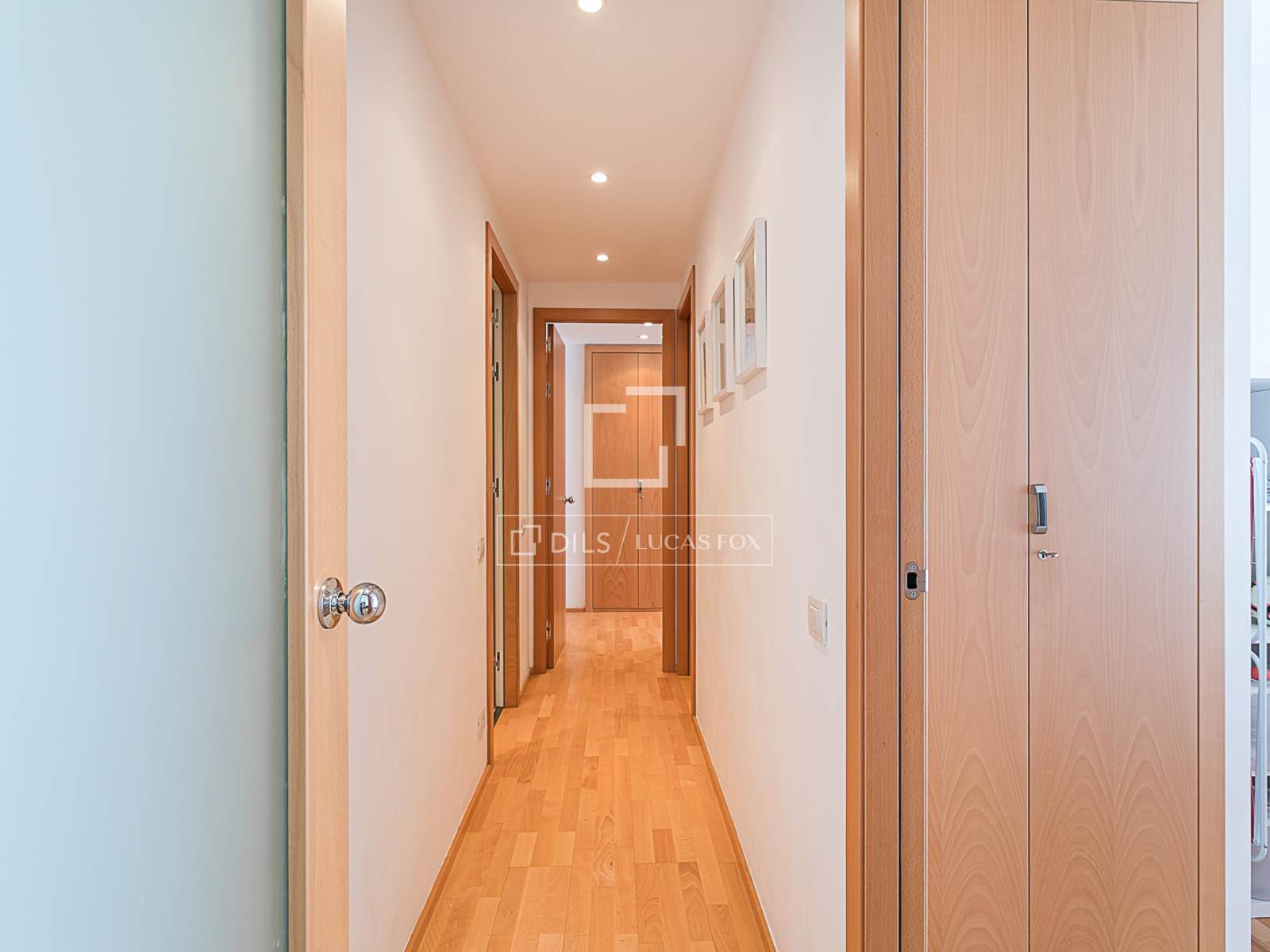 Dzīvoklis Barcelona, Spānijā 3 istabas, 82 m2 Nr. 192745