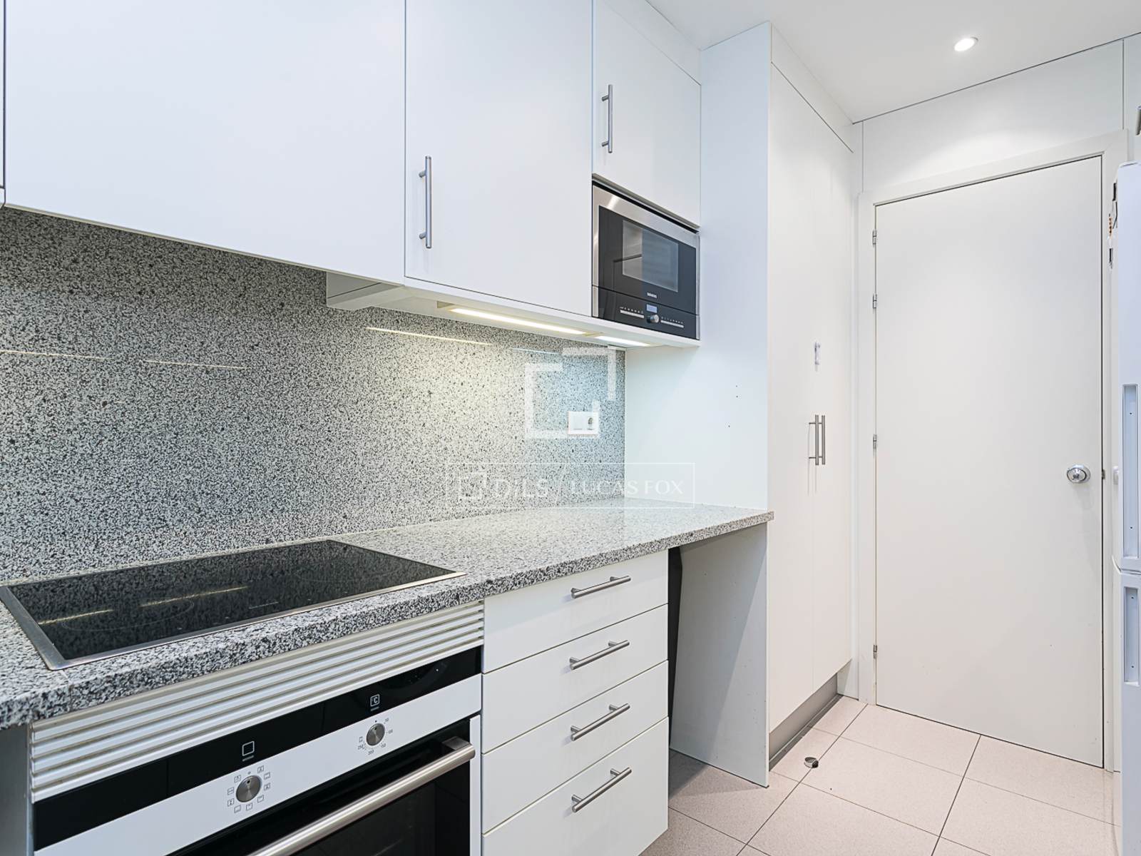 Dzīvoklis Barcelona, Spānijā 3 istabas, 82 m2 Nr. 192745
