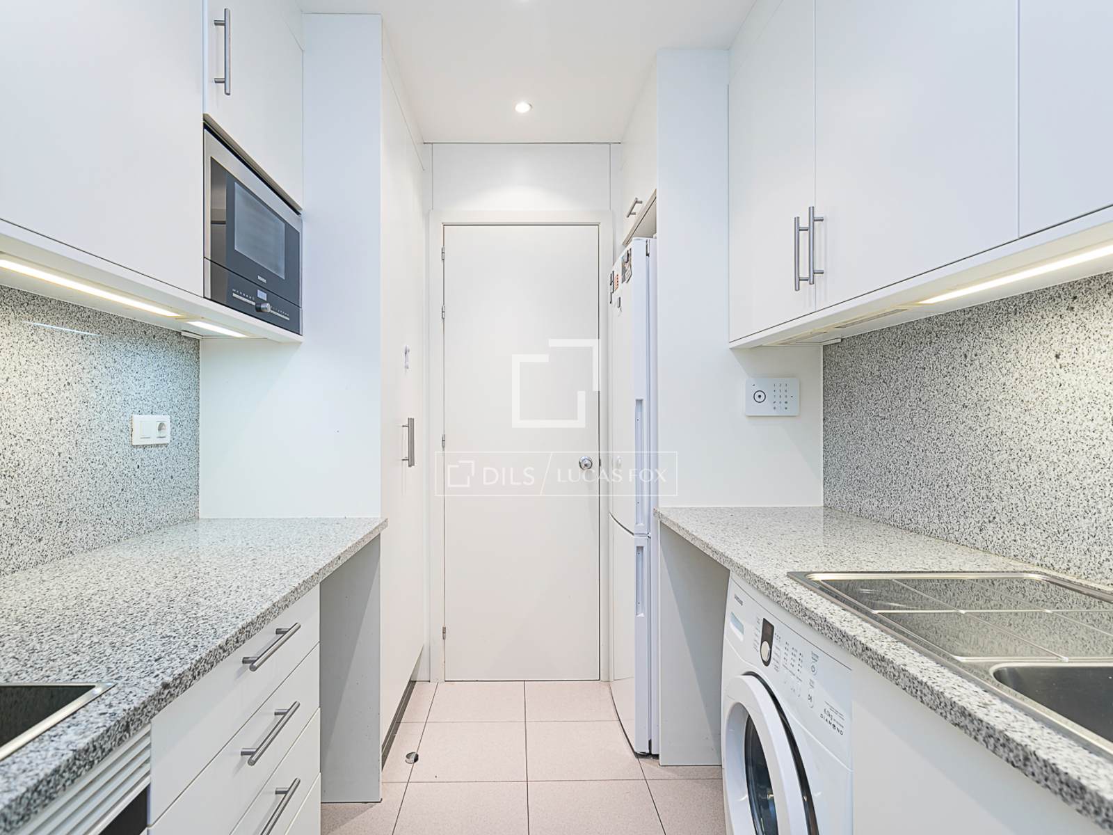 Dzīvoklis Barcelona, Spānijā 3 istabas, 82 m2 Nr. 192745