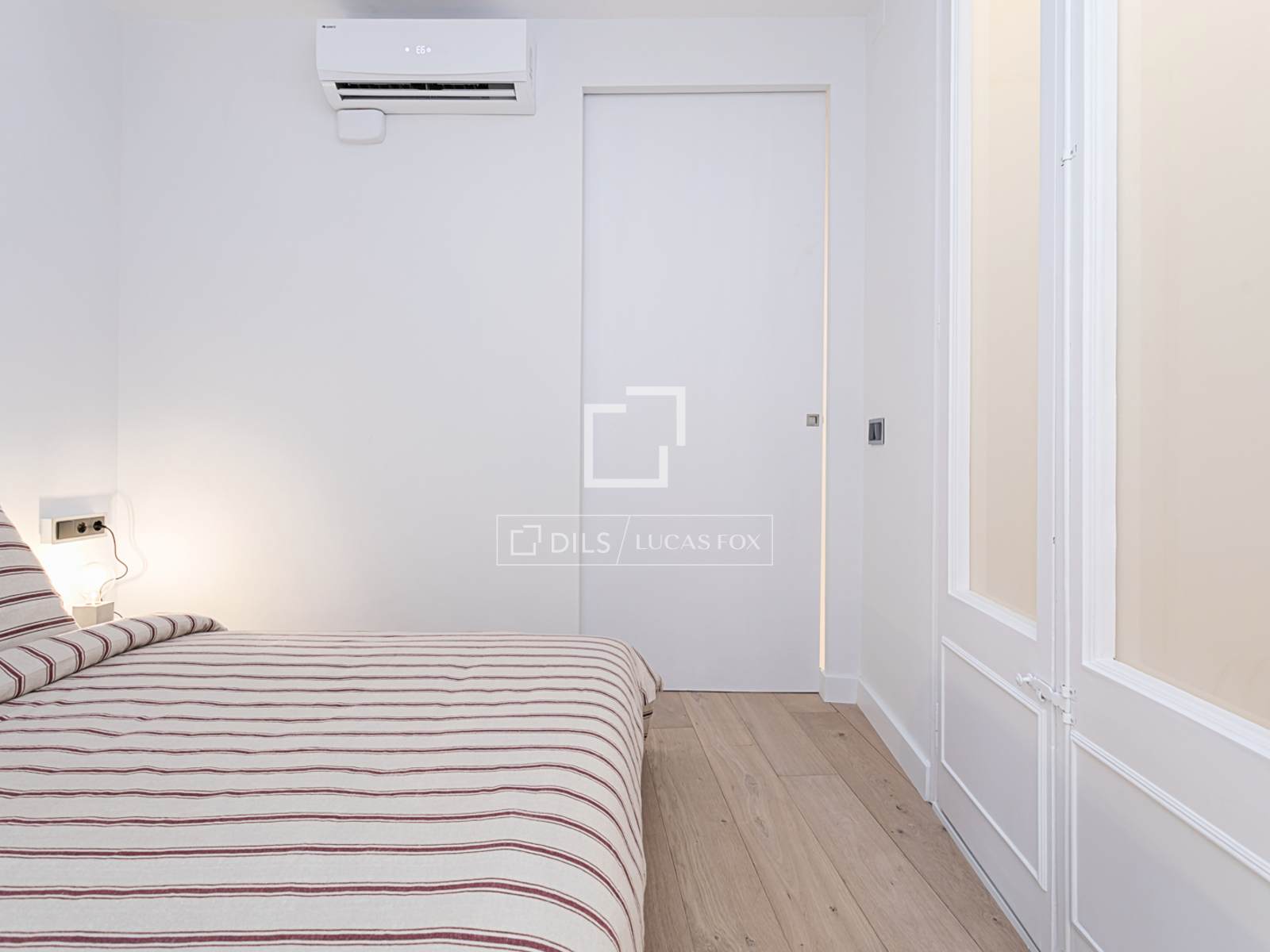 Квартира в Барселона, Испания 2 спальни, 85м2 №192744