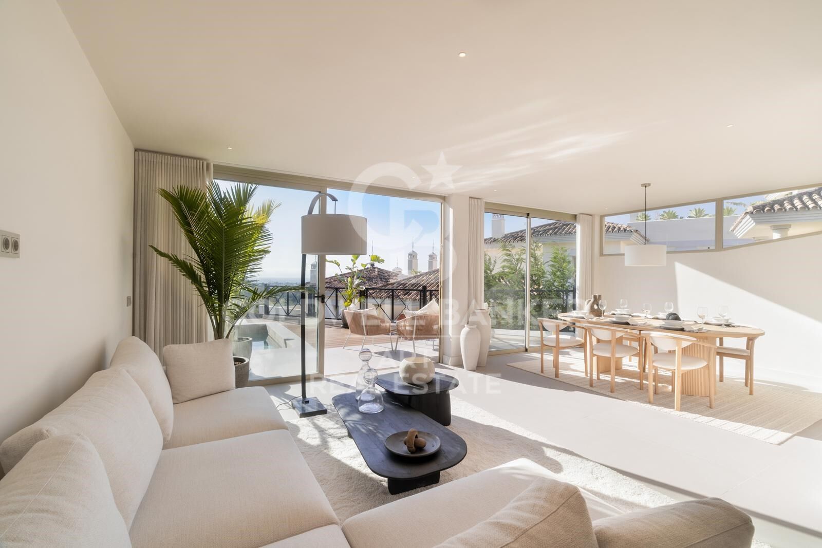 Lägenhet i Marbella, Malaga, Spanien 3 sovrum, 143 kvm. Nr. 157977