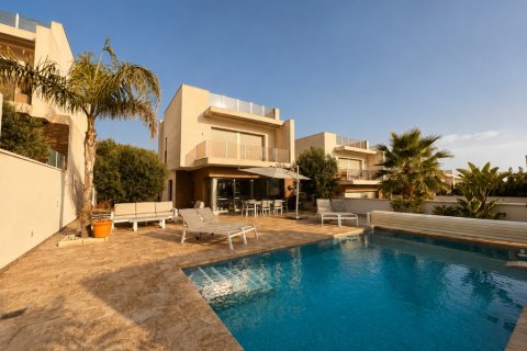 Huvila San Miguel de Salinas, Alicante, Espanja 3 makuuhuonetta, 125 m2 No. 192021