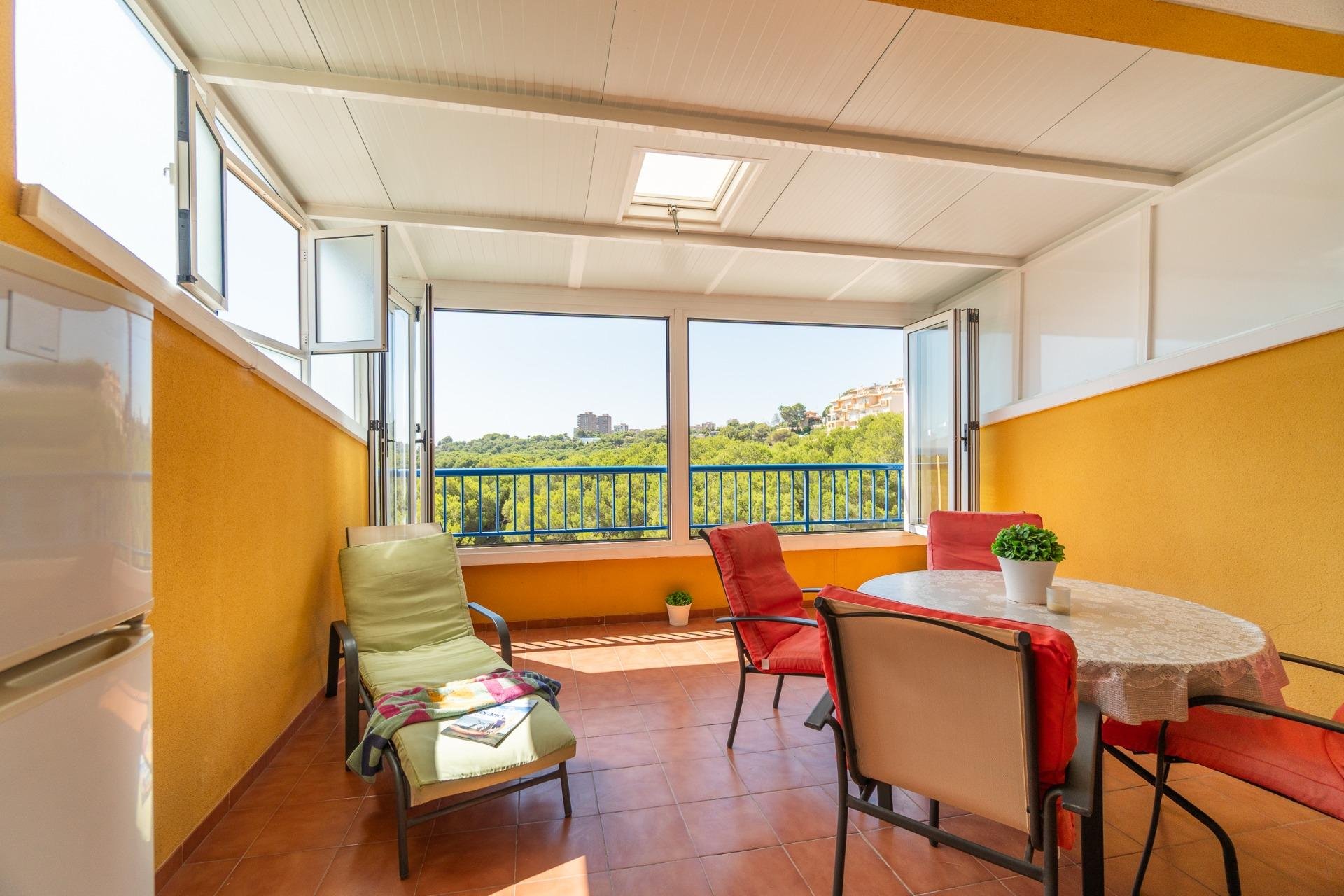 Apartamento en Dehesa De Campoamor, Alicante, España 2 dormitorios, 69 m2 No. 192019