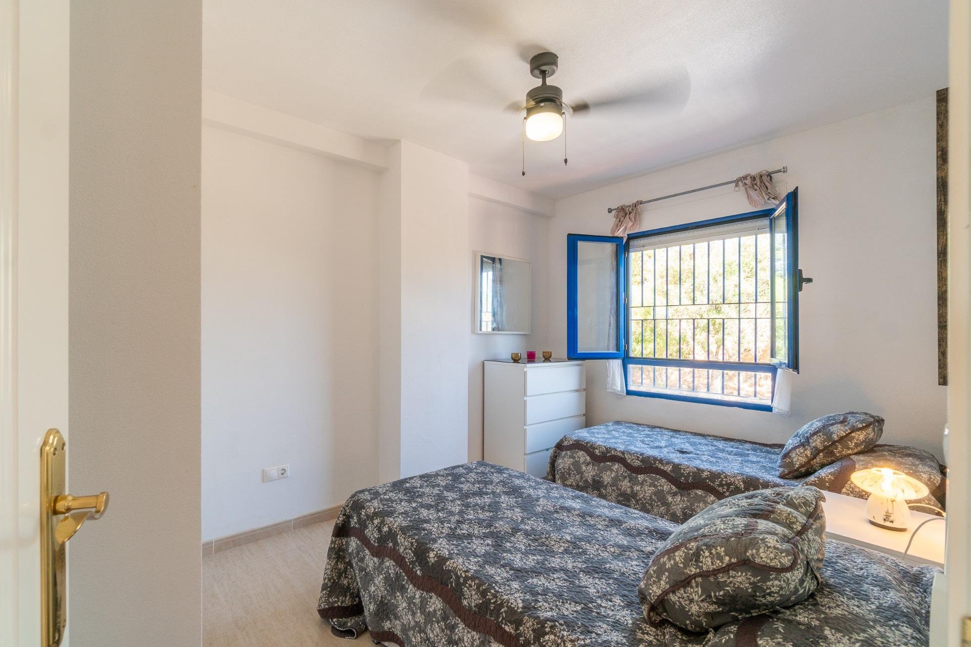 Apartamento en Dehesa De Campoamor, Alicante, España 2 dormitorios, 69 m2 No. 192019