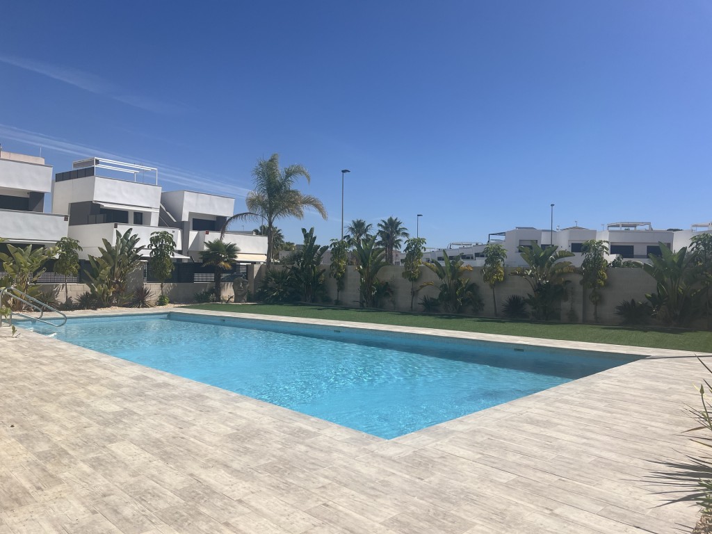 Appartamento a Alicante, Spagna 3 camere da letto, 102 mq. N° 192020