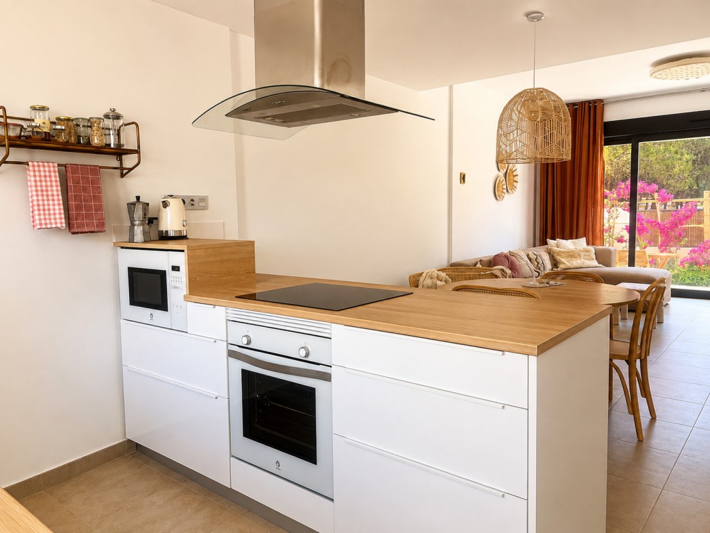 Appartamento a Alicante, Spagna 3 camere da letto, 102 mq. N° 192020
