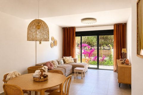 Apartment in Alicante, Spain 3 bedrooms, 102 sq.m. No. 192020