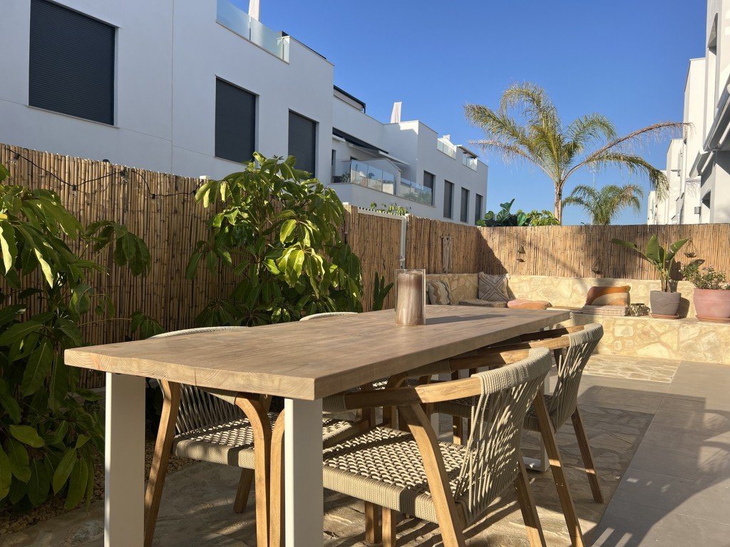 Appartamento a Alicante, Spagna 3 camere da letto, 102 mq. N° 192020
