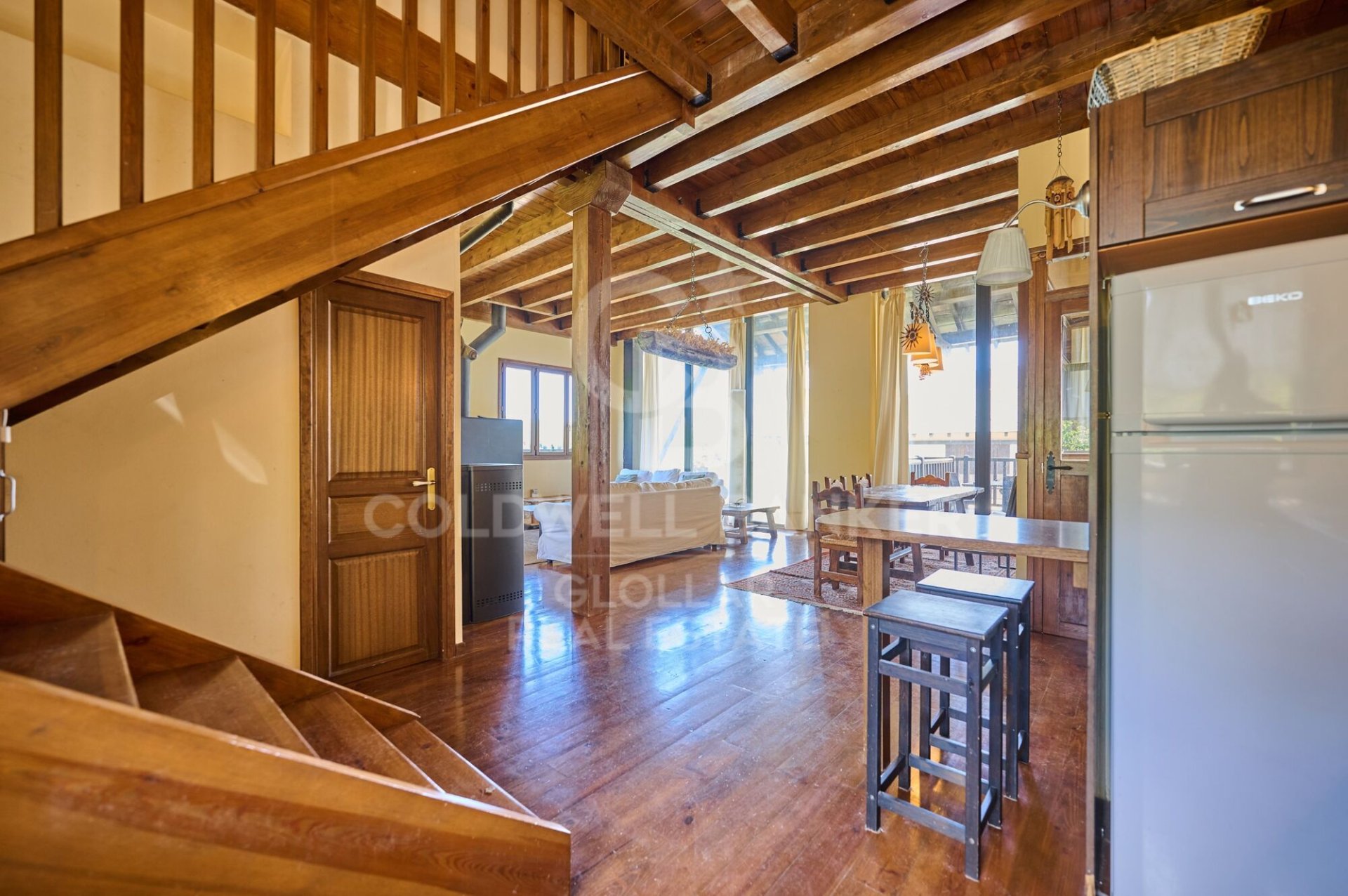 Huvila Espanja 6 makuuhuonetta, 240 m2 No. 158585