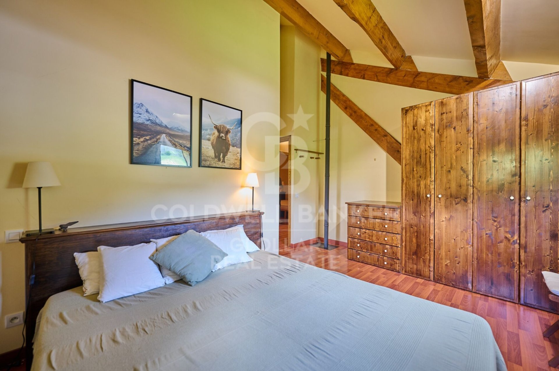 Huvila Espanja 6 makuuhuonetta, 240 m2 No. 158585
