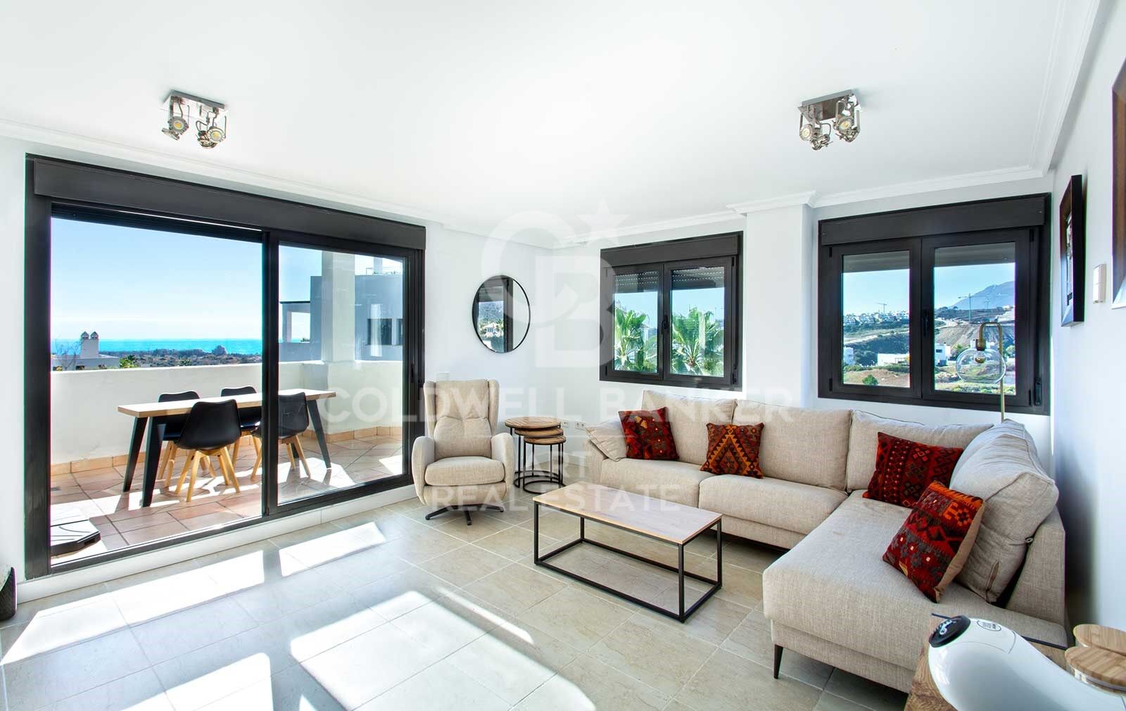 Penthouse in Estepona, Malaga, Spain 2 bedrooms, 110 sq.m. No. 158587