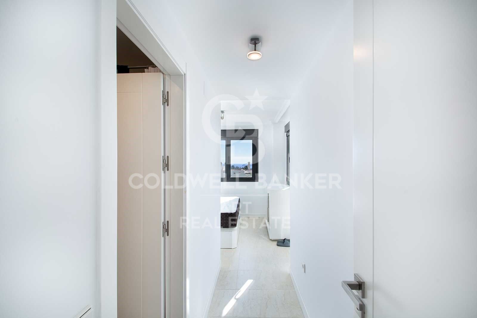 Penthouse in Estepona, Malaga, Spain 2 bedrooms, 110 sq.m. No. 158587