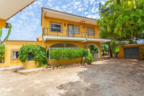 Villa in Los Montesinos, Alicante, Spain 5 bedrooms, 260 sq.m. No. 74717