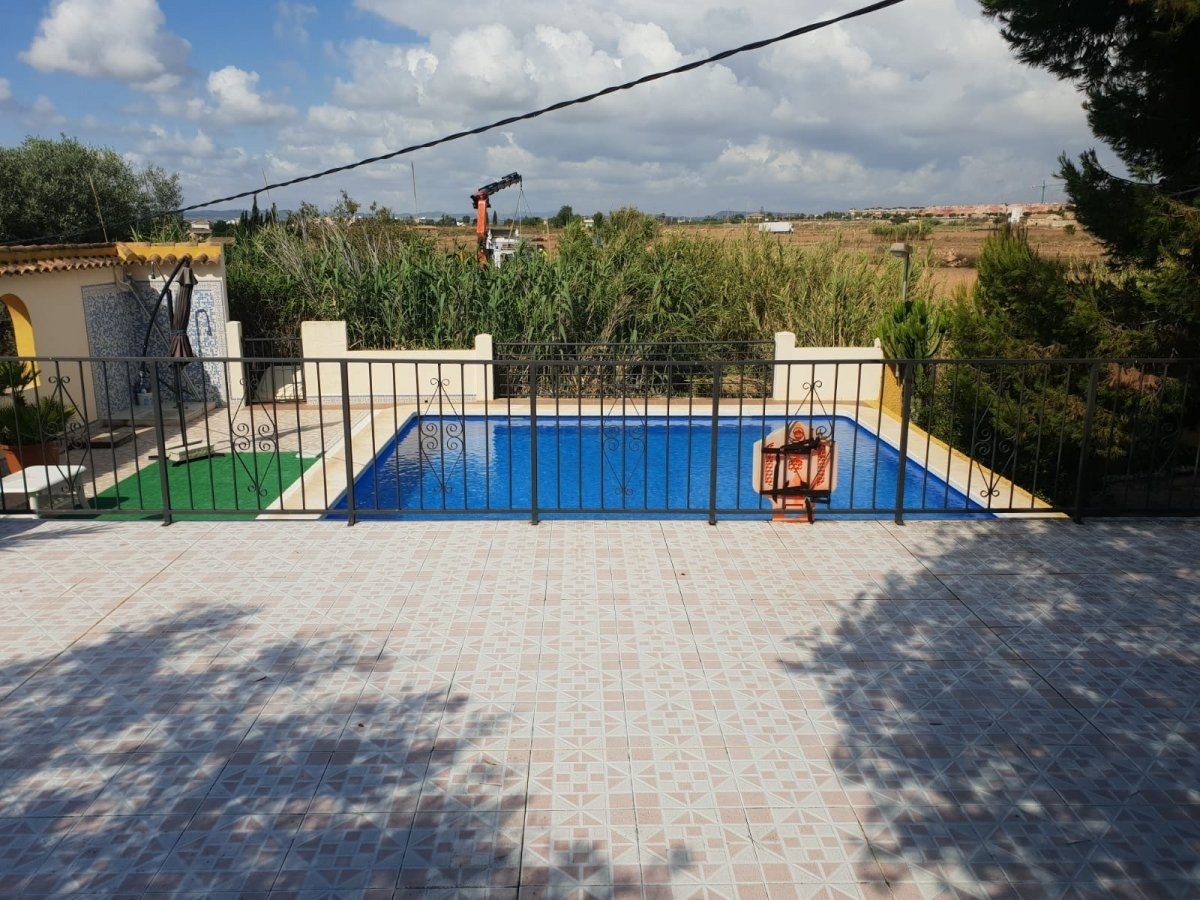 Villa in Los Montesinos, Alicante, Spain 5 bedrooms, 260 sq.m. No. 74717