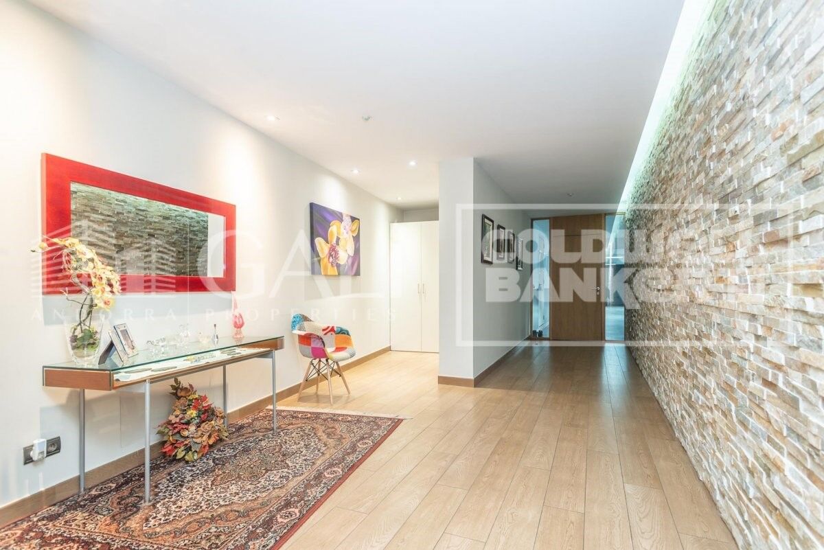 Villa Principado De Andorra (Ninguna Poblacion Tiene C.P.), Lleida, Spānijā 5 istabas, 1120 m2 Nr. 160355