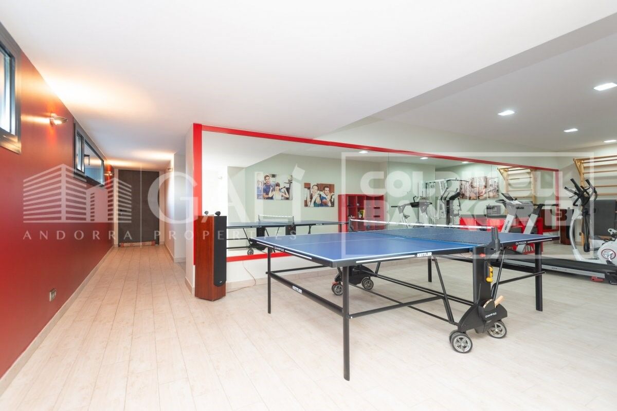 Villa Principado De Andorra (Ninguna Poblacion Tiene C.P.), Lleida, Spānijā 5 istabas, 1120 m2 Nr. 160355