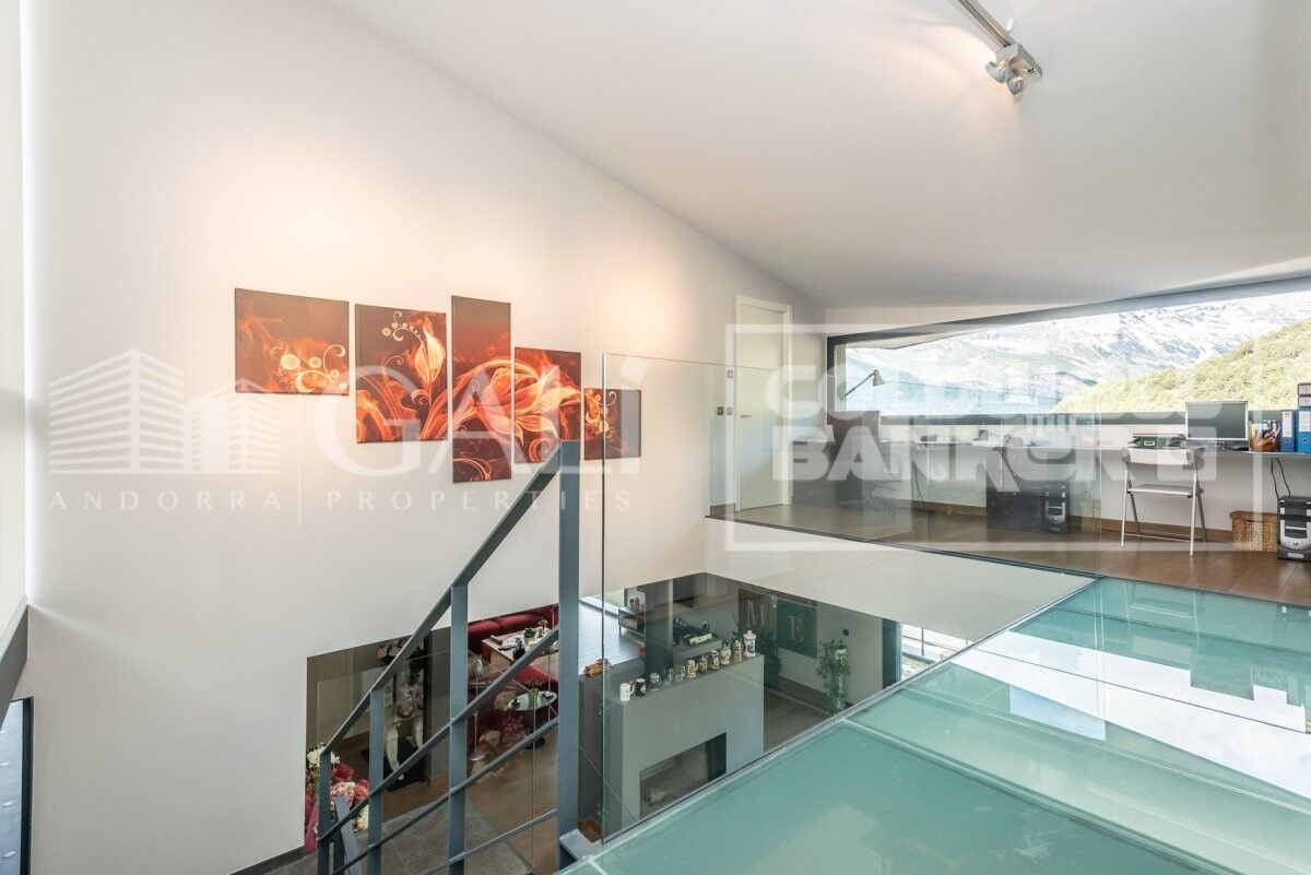 Villa Principado De Andorra (Ninguna Poblacion Tiene C.P.), Lleida, Spānijā 5 istabas, 1120 m2 Nr. 160355