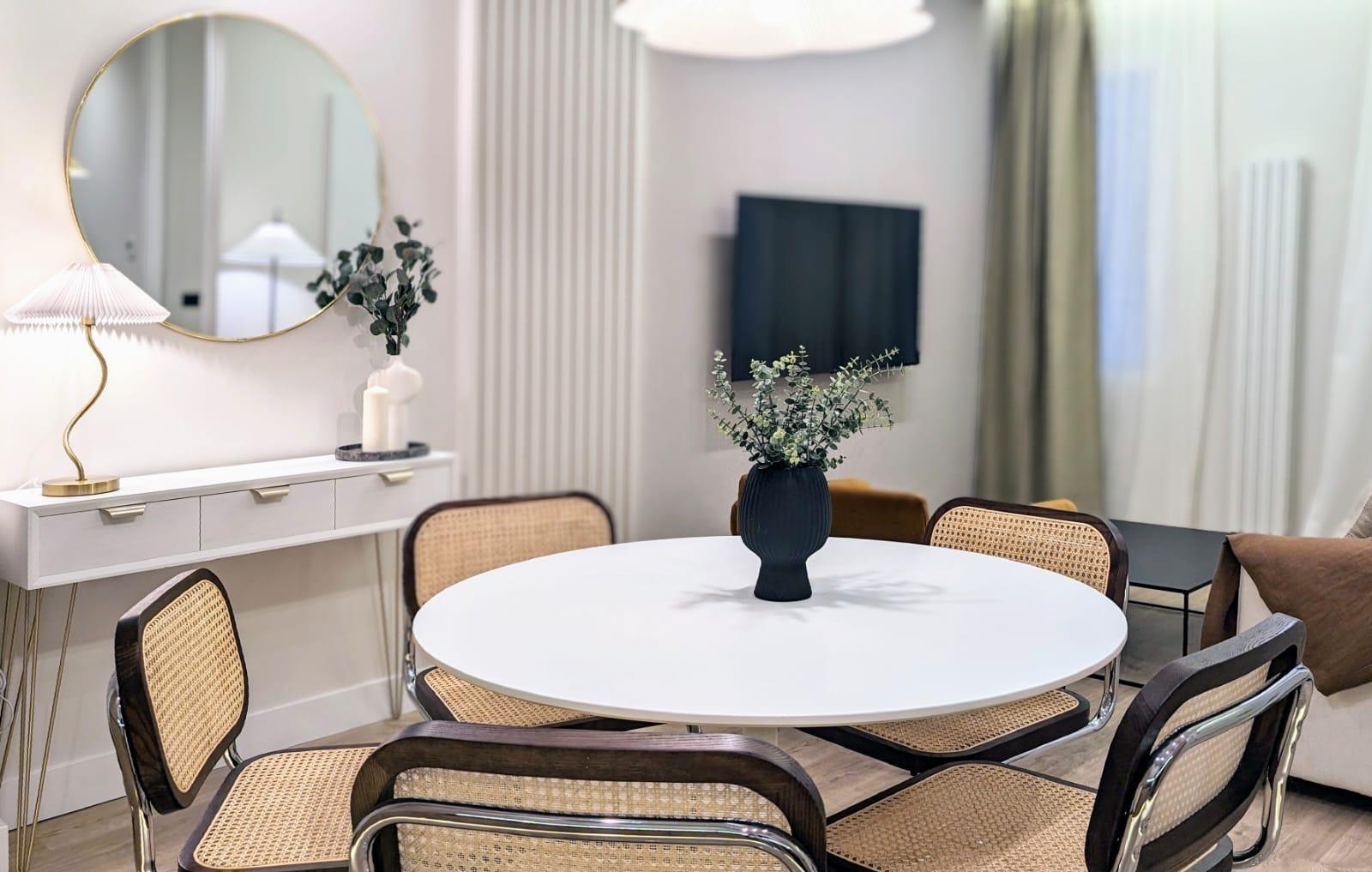 Huoneisto Madrid, Espanja 2 makuuhuonetta, 76 m2 No. 165397
