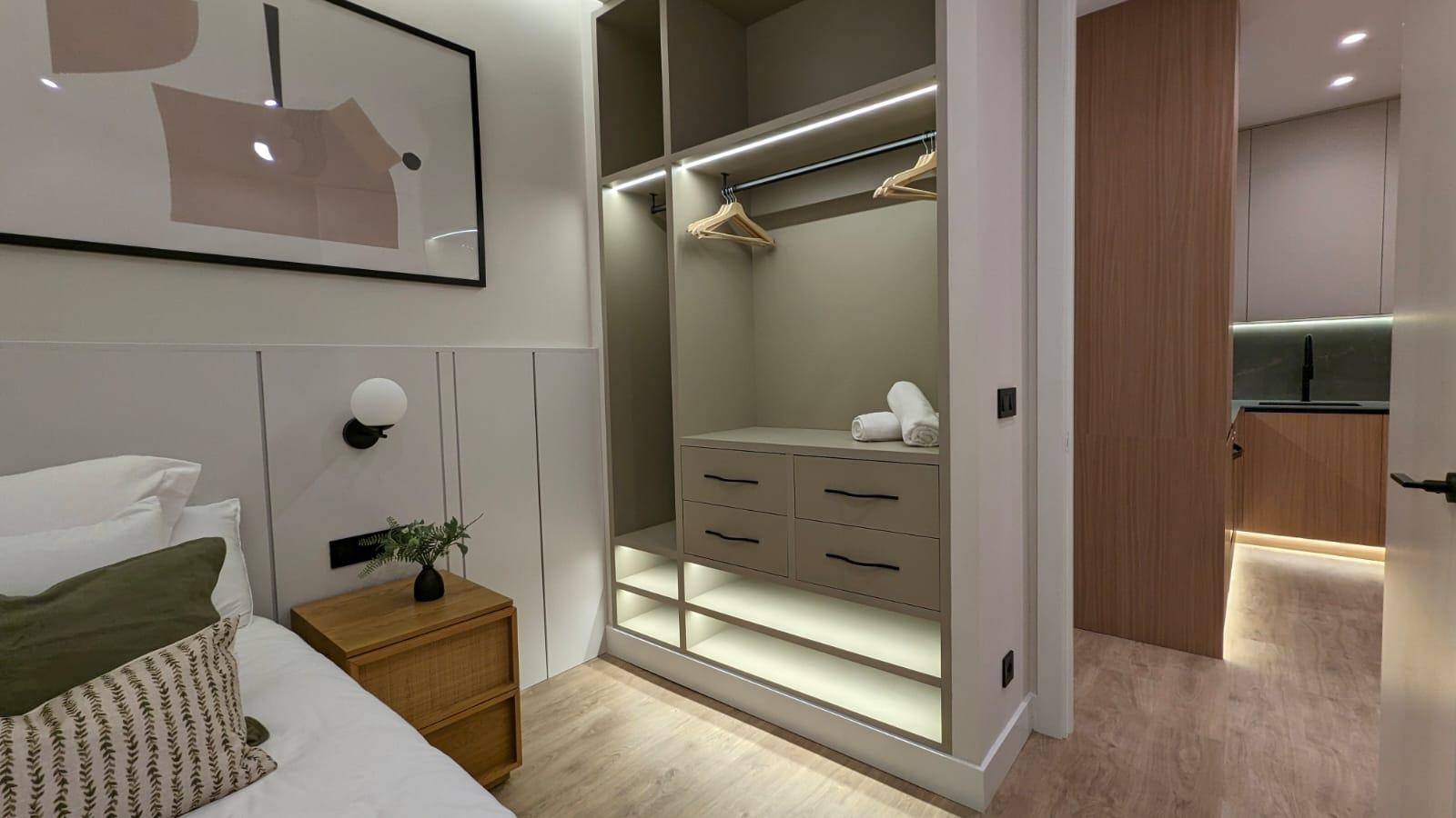Huoneisto Madrid, Espanja 2 makuuhuonetta, 76 m2 No. 165397