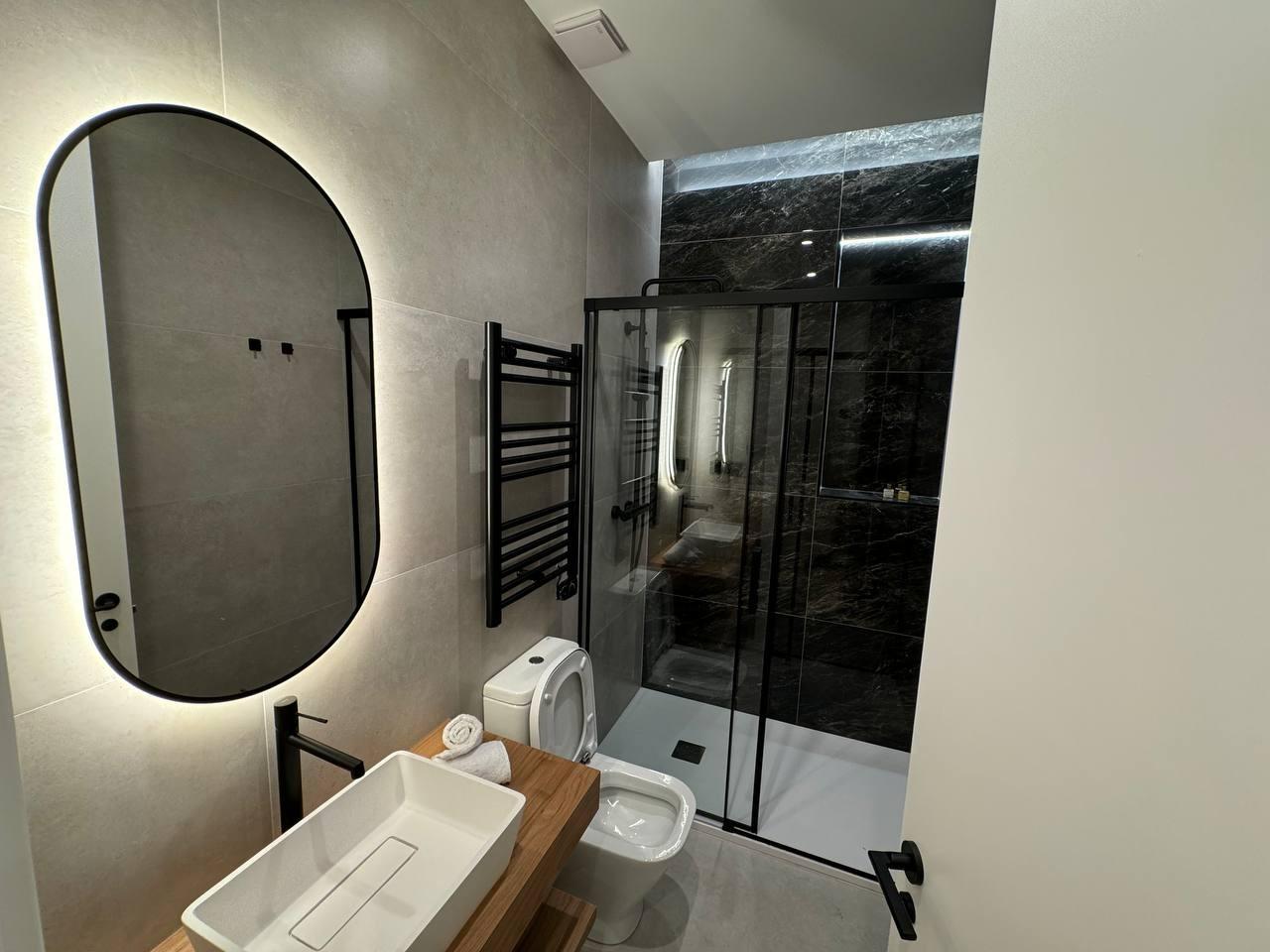 Huoneisto Madrid, Espanja 2 makuuhuonetta, 76 m2 No. 165397