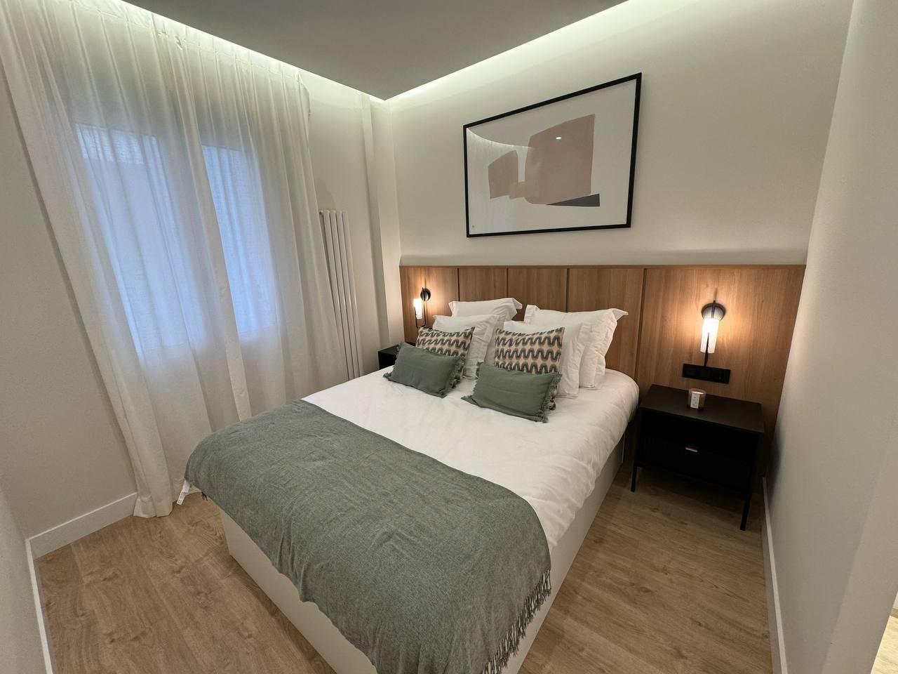 Huoneisto Madrid, Espanja 2 makuuhuonetta, 76 m2 No. 165397