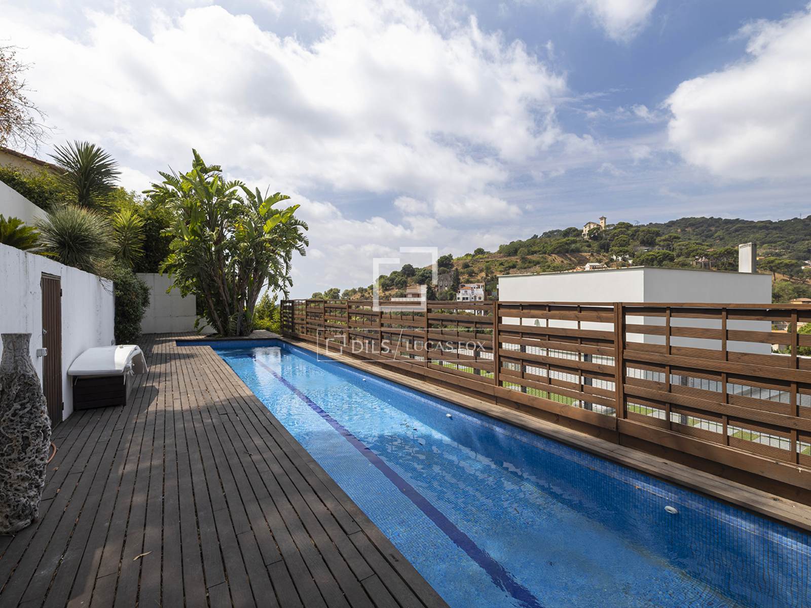 Villa à Barcelona, Espagne 5 chambres, 443 m2 No. 192842