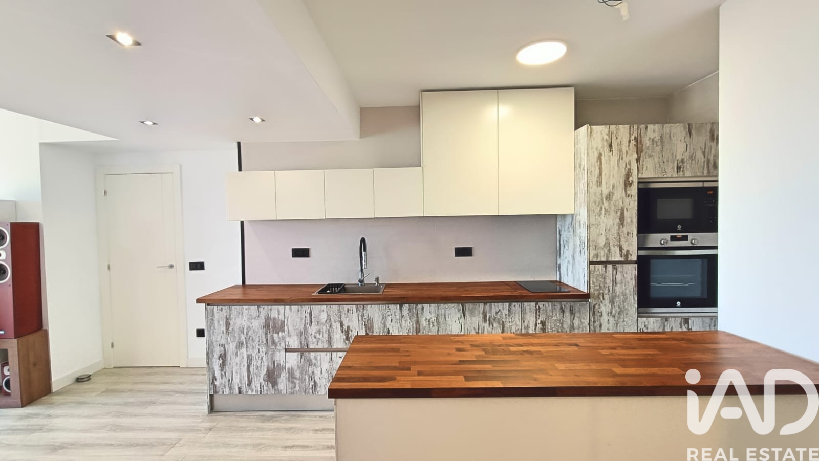 Wohnung in Vilanova i la Geltru, Barcelona, Spanien 4 Schlafzimmer, 116 m2 Nr. 172625