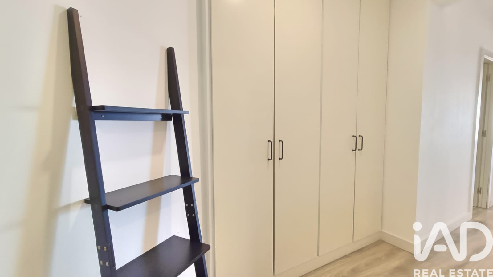 Wohnung in Vilanova i la Geltru, Barcelona, Spanien 4 Schlafzimmer, 116 m2 Nr. 172625