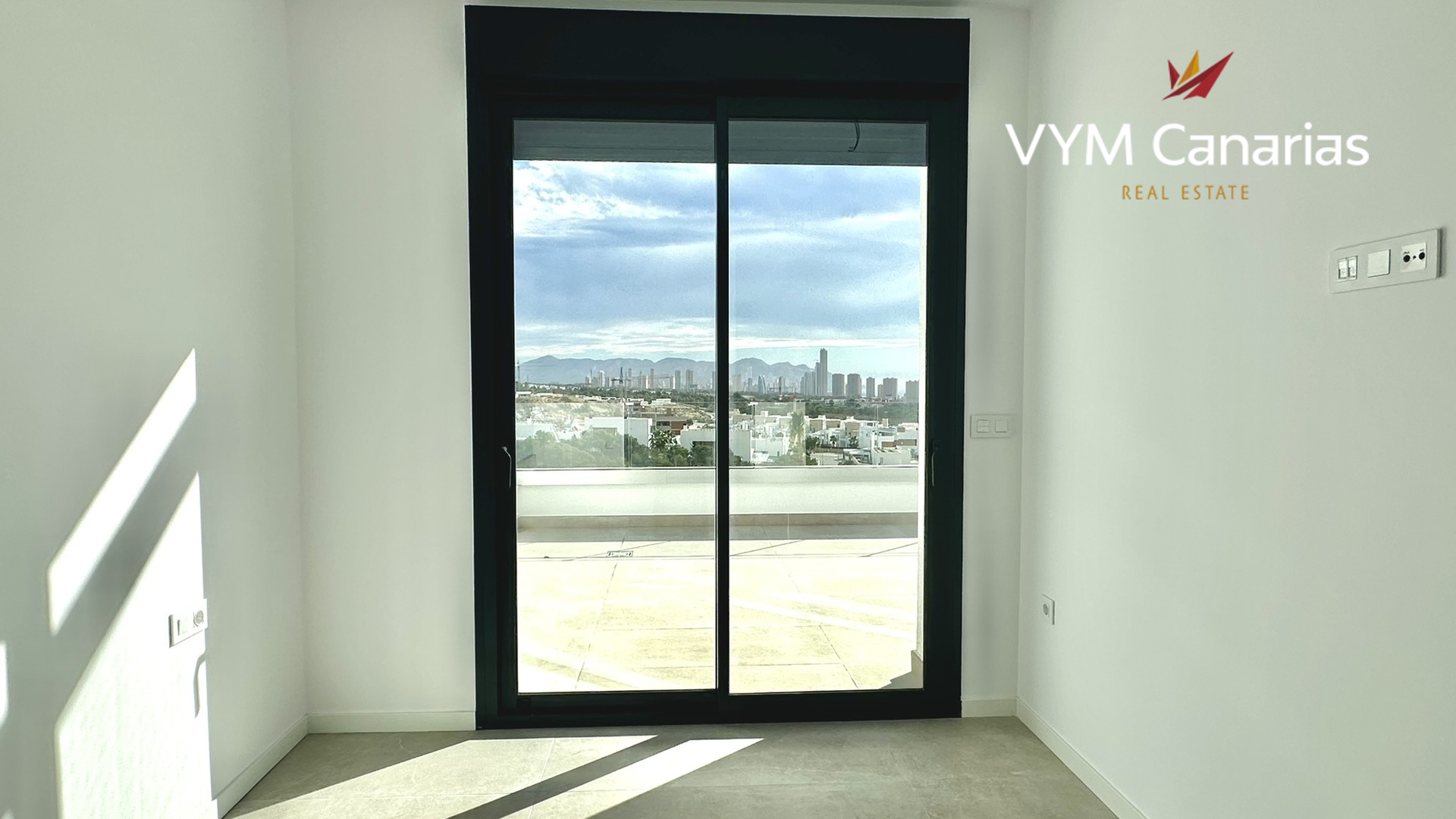 Appartamento a Finestrat, Alicante, Spagna 2 camere da letto, 104 mq. N° 164405