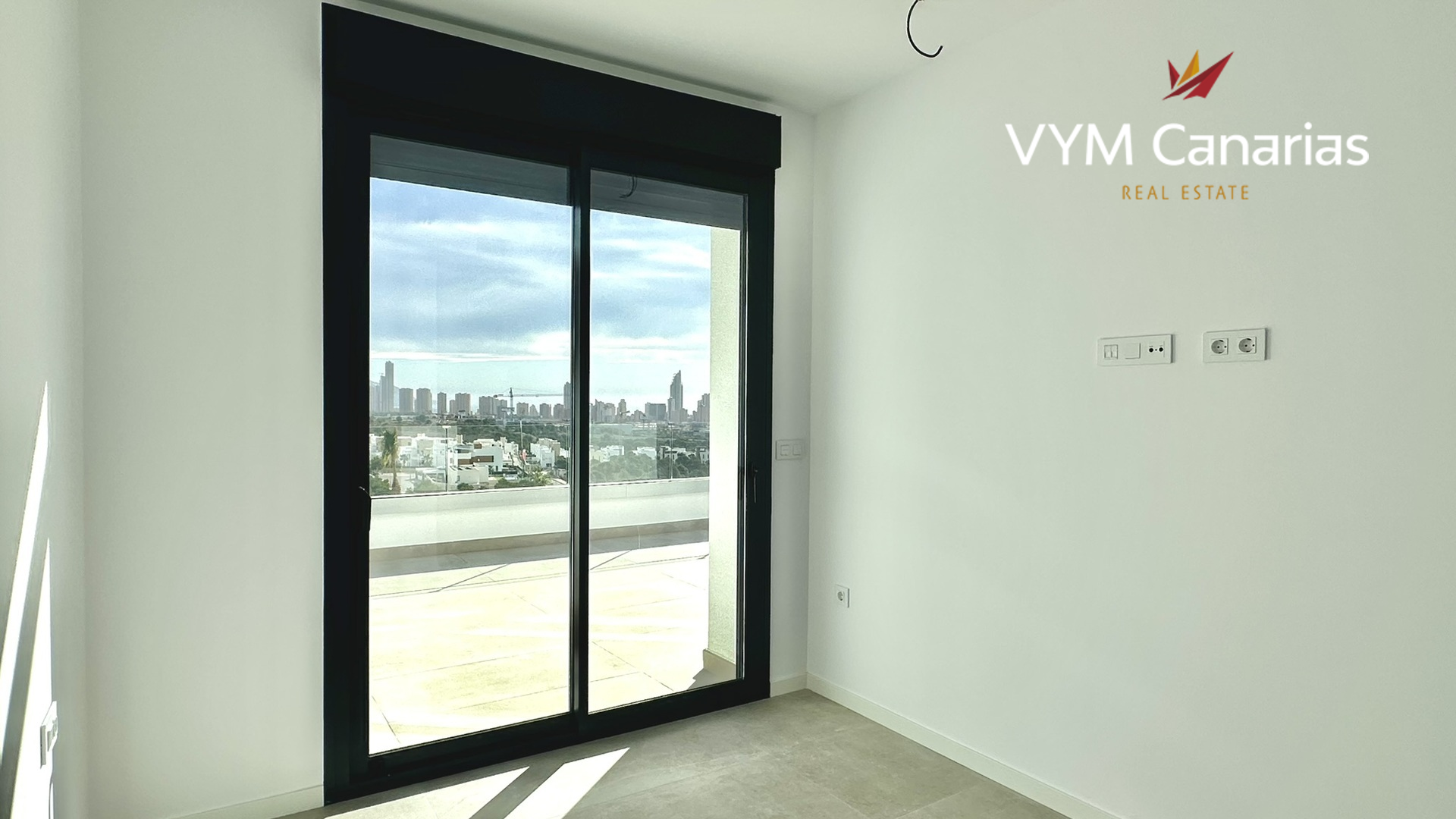 Appartamento a Finestrat, Alicante, Spagna 2 camere da letto, 104 mq. N° 164405