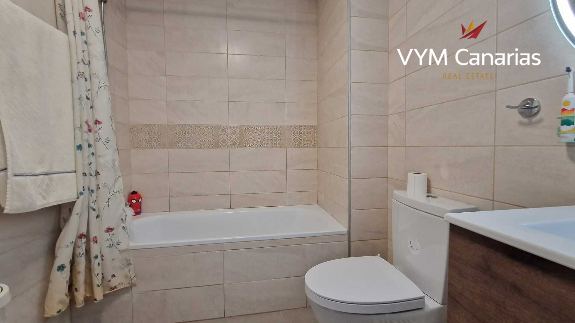 Lägenhet i Adeje, Tenerife, Spanien 3 sovrum, 98 kvm. Nr. 164402