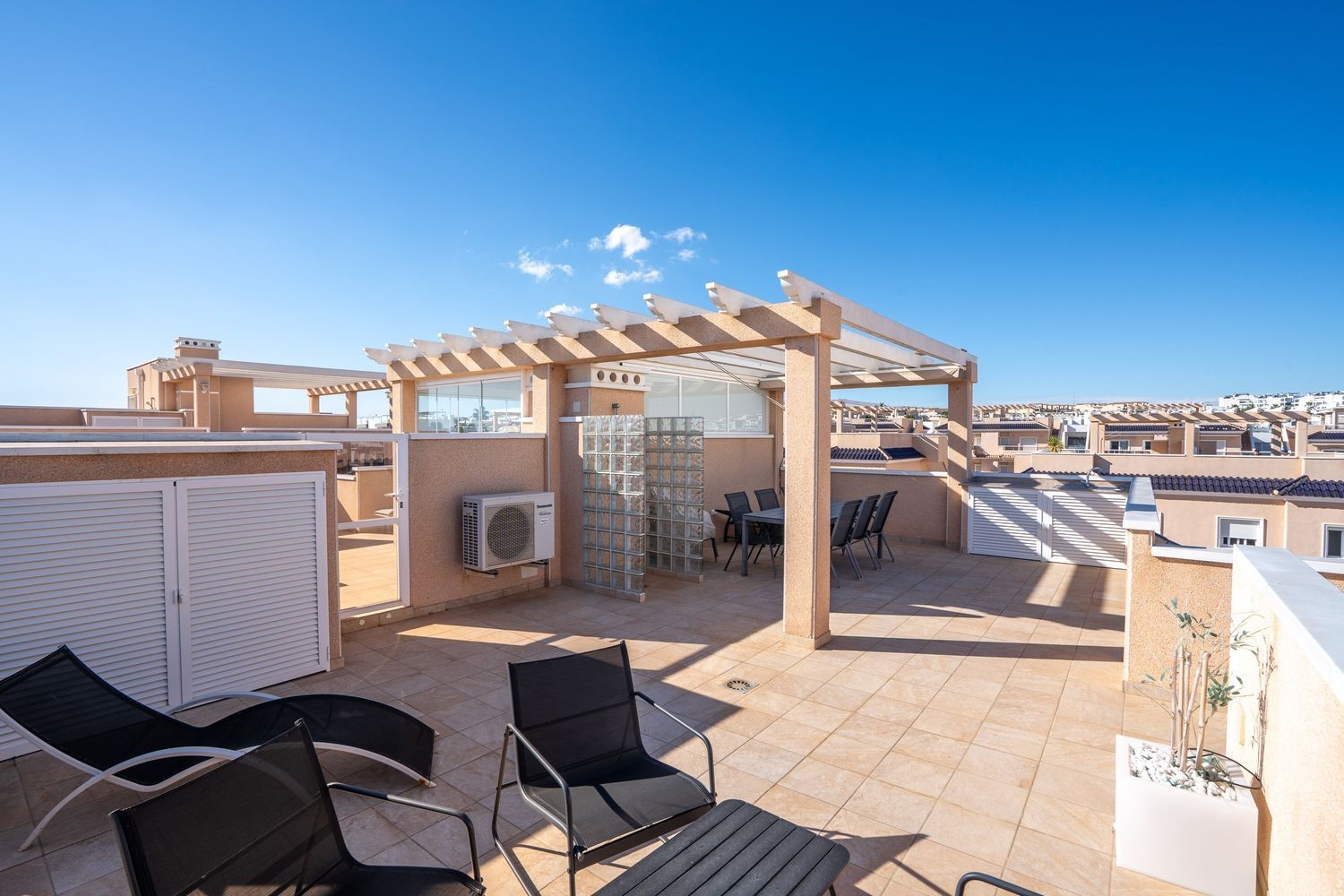 Appartamento a Los Altos, Alicante, Spagna 2 camere da letto, 64 mq. N° 155184