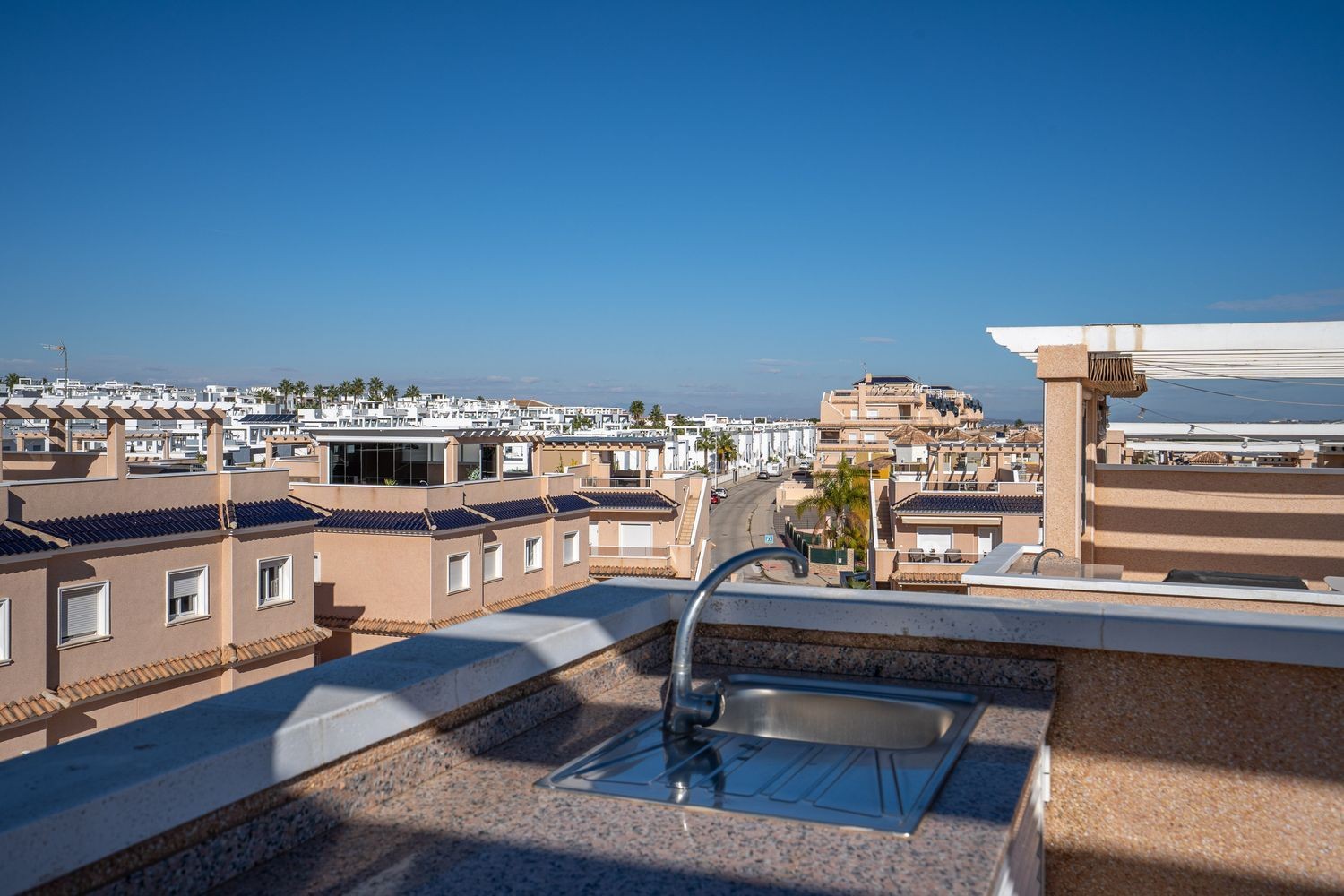 Appartamento a Los Altos, Alicante, Spagna 2 camere da letto, 64 mq. N° 155184