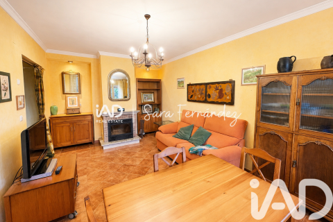 House in Sariegos, Leon, Spain 3 bedrooms, 163 sq.m. No. 192239
