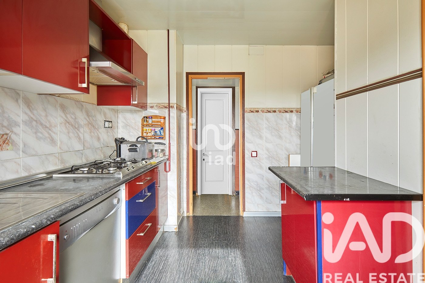 Apartment à Barcelona, Espagne 3 chambres, 97 m2 No. 192243
