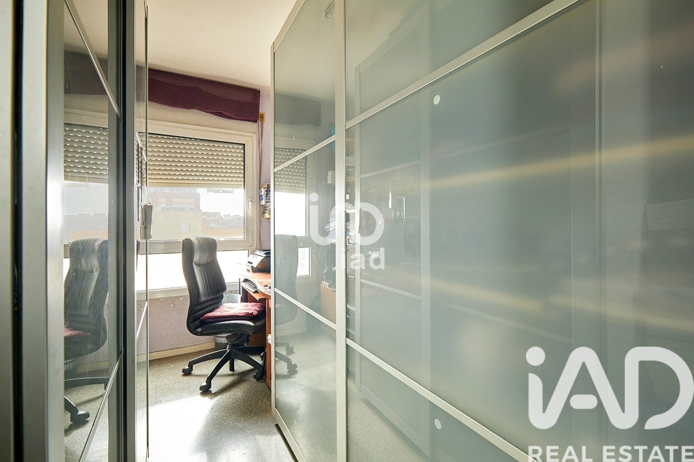 Apartment à Barcelona, Espagne 3 chambres, 97 m2 No. 192243