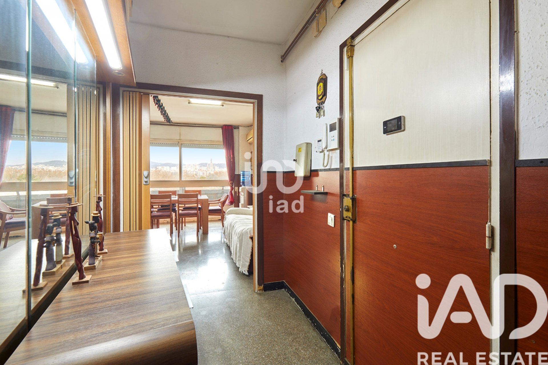Apartment à Barcelona, Espagne 3 chambres, 97 m2 No. 192243