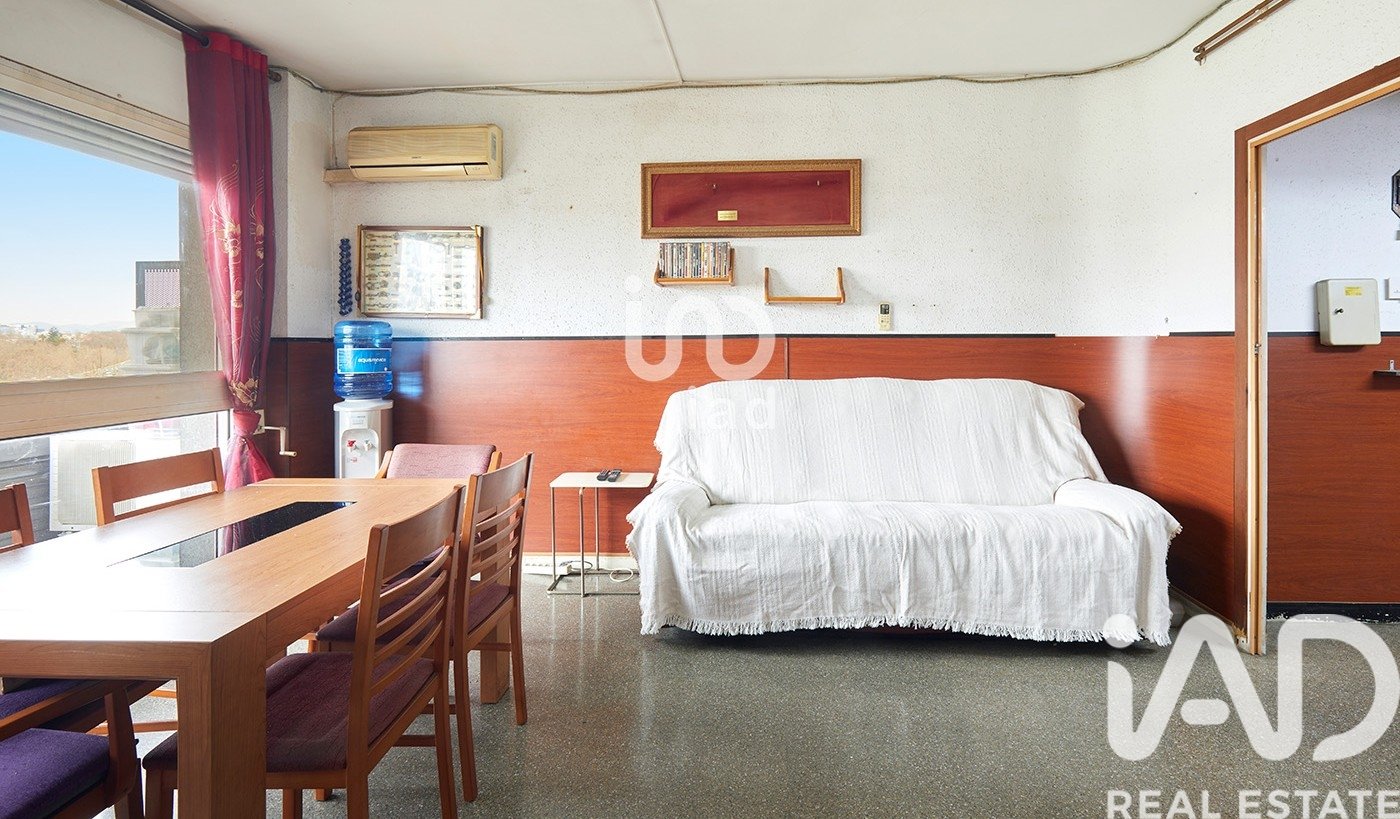 Apartment à Barcelona, Espagne 3 chambres, 97 m2 No. 192243