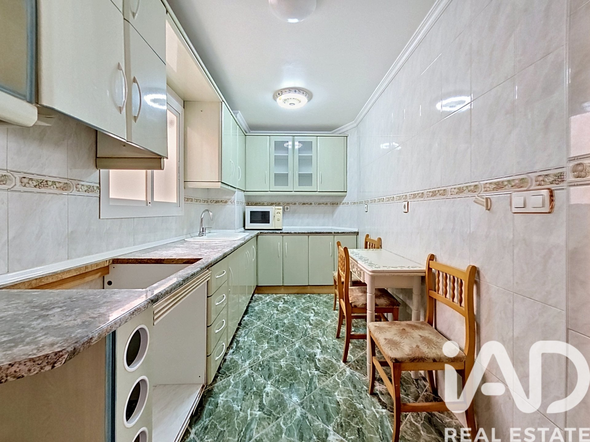 Dzīvoklis Granada, Spānijā 3 istabas, 100 m2 Nr. 192240