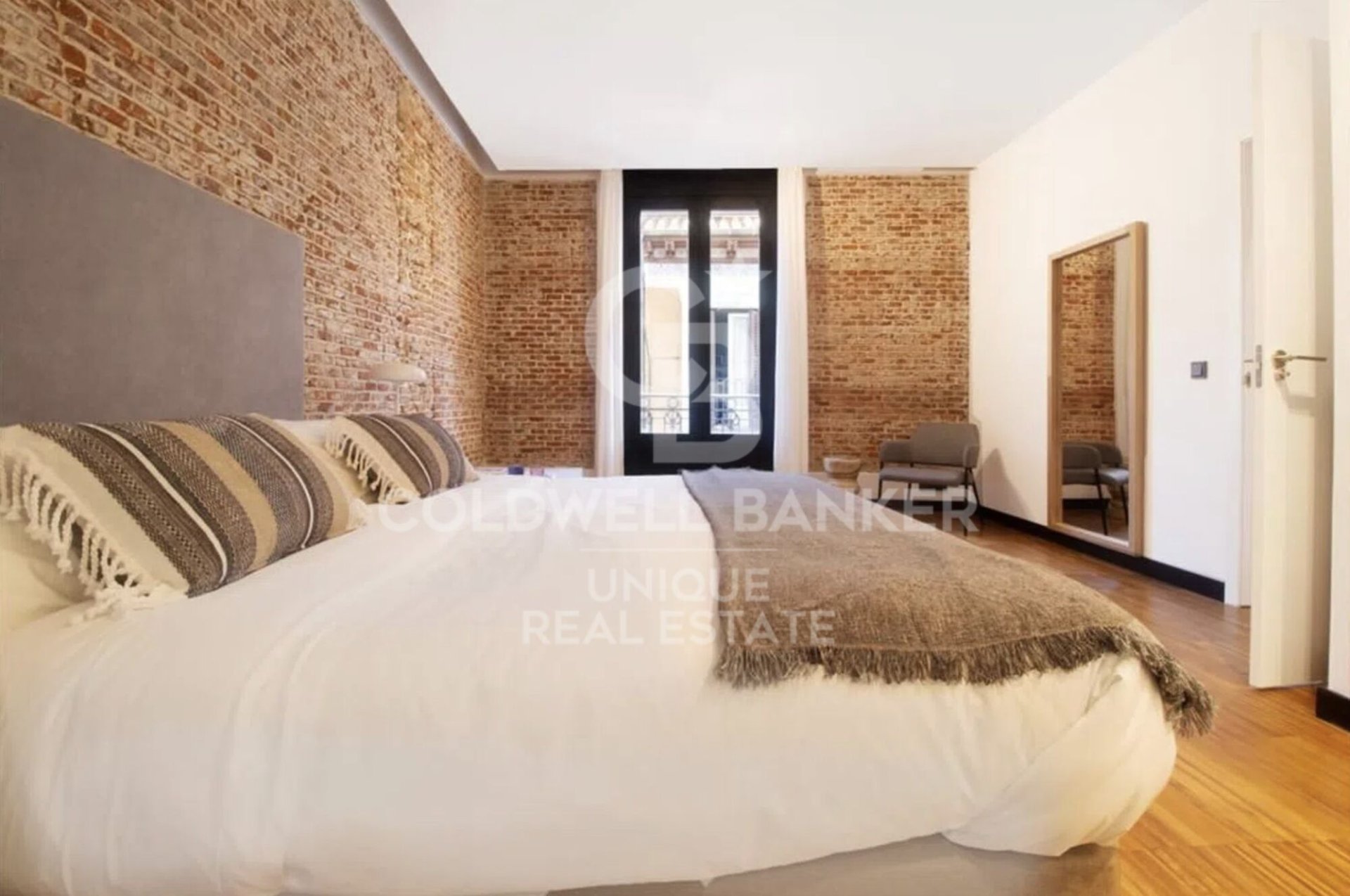 Wohnung in Madrid, Spanien 3 Schlafzimmer, 199 m2 Nr. 156808